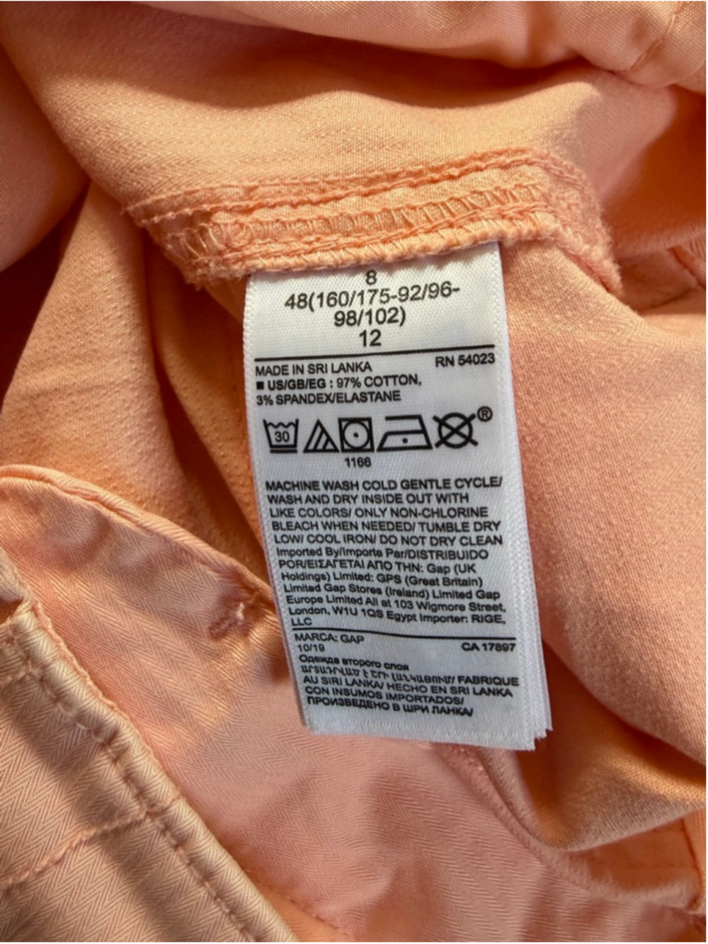 Women's GAP Peach 5” Mid Rise Girlfriend Khaki Shorts Size 8 - Picture 4 of 5